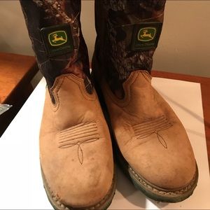 Working cowboy boots